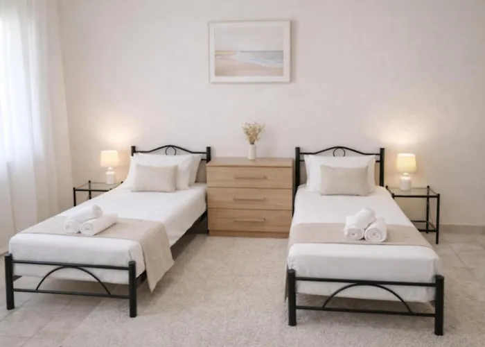 Yviome Rhodes Escape Apartman